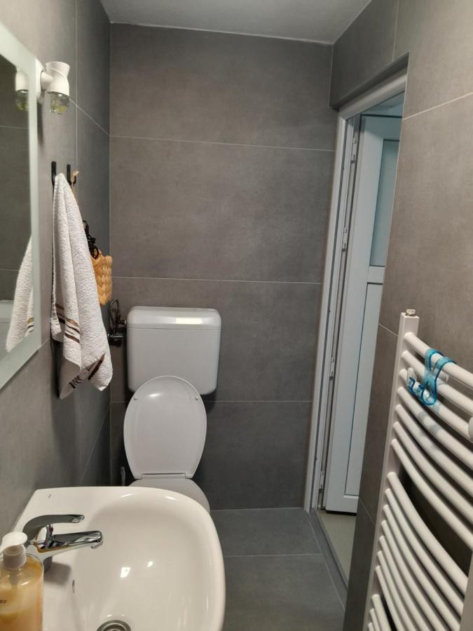 Apartment Bet 1 Maj Broj 24 *